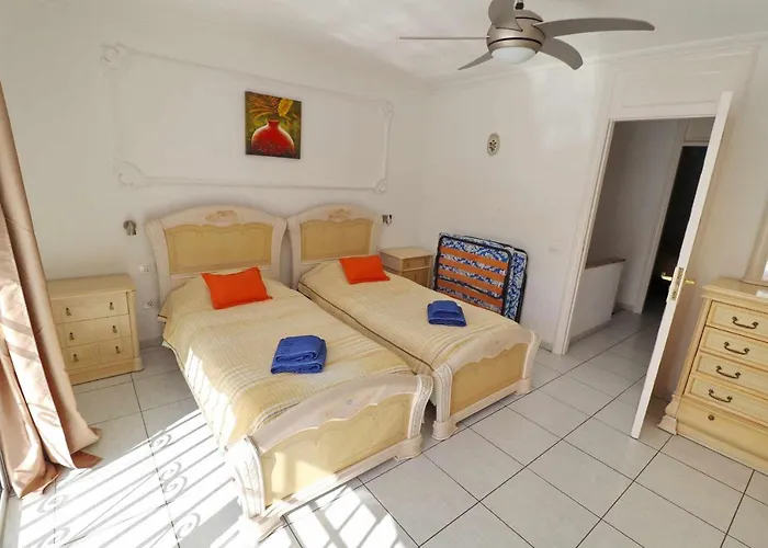 Parque Santiago Ii Villa1 By Tenerife & Sales Willa