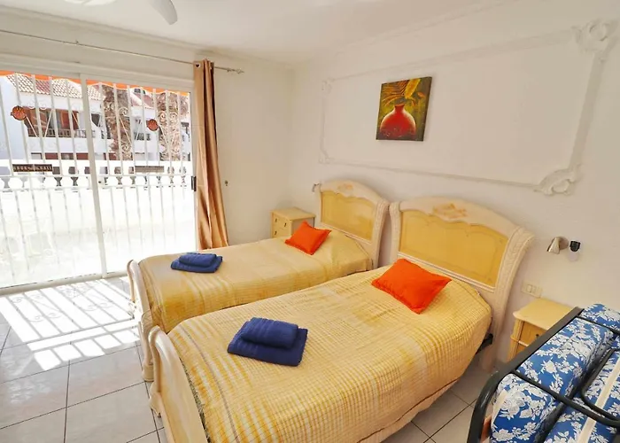 Willa Parque Santiago Ii Villa1 By Tenerife & Sales Playa de las Americas (Tenerife)